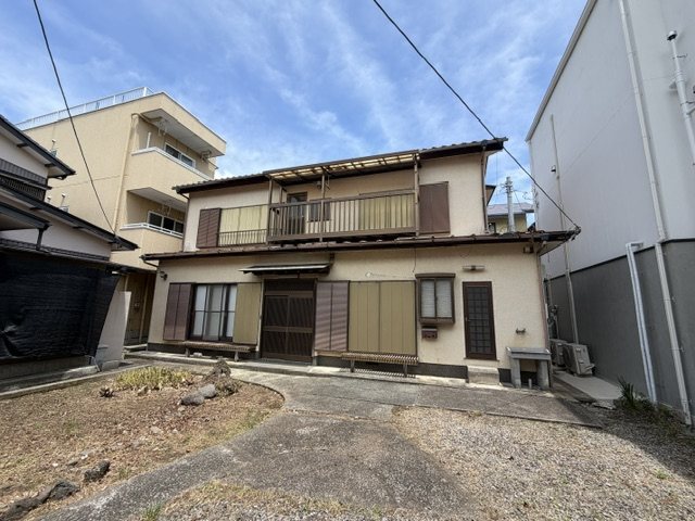菜園として使える平坦な庭 伊東市宇佐美